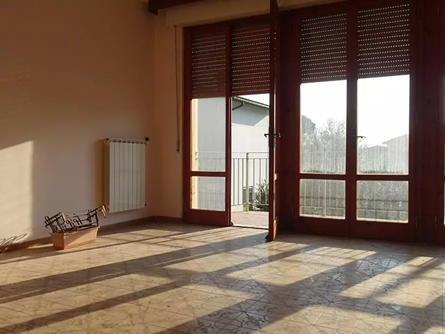 Immagine 49 di Casa bifamiliare in vendita  a Pisa