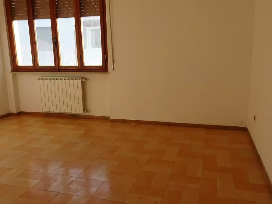 Immagine 36 di Casa bifamiliare in vendita  a Pisa