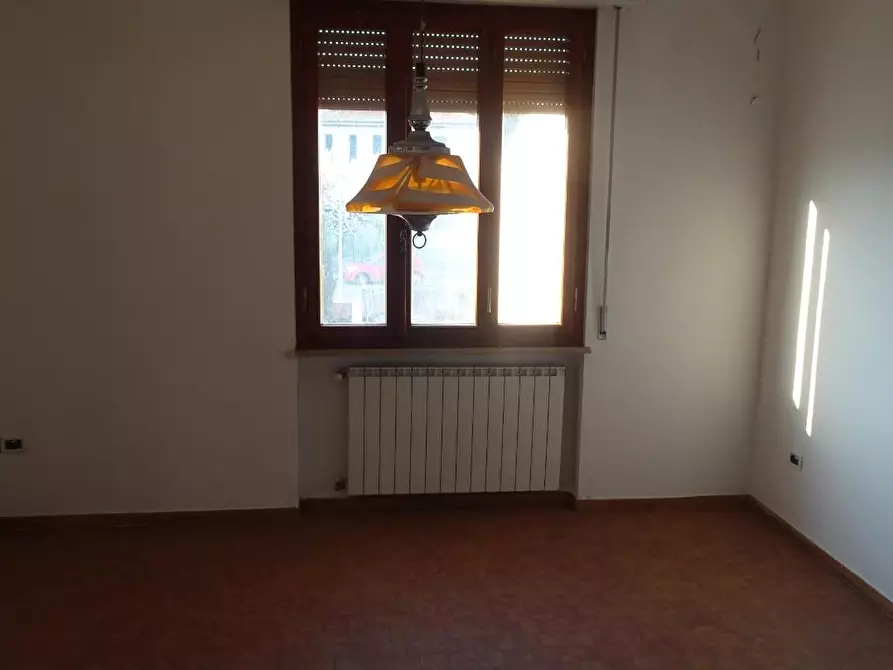 Immagine 42 di Casa bifamiliare in vendita  a Pisa