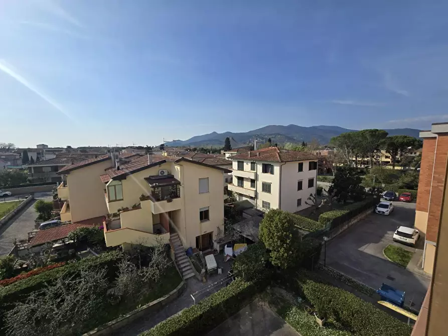 Immagine 2 di Appartamento in vendita  a Calcinaia