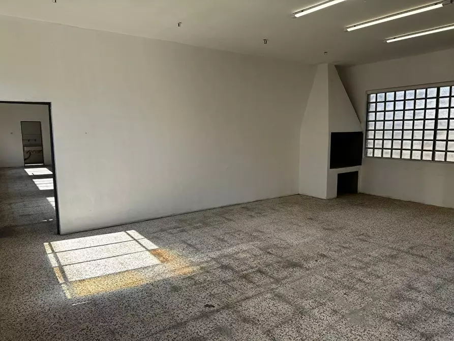 Immagine 8 di Magazzino in vendita  a Castelfranco Di Sotto