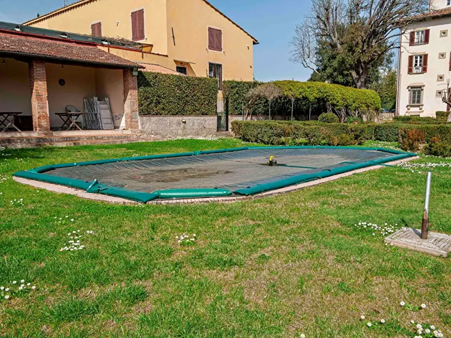 Immagine 29 di Appartamento in vendita  a Lastra A Signa