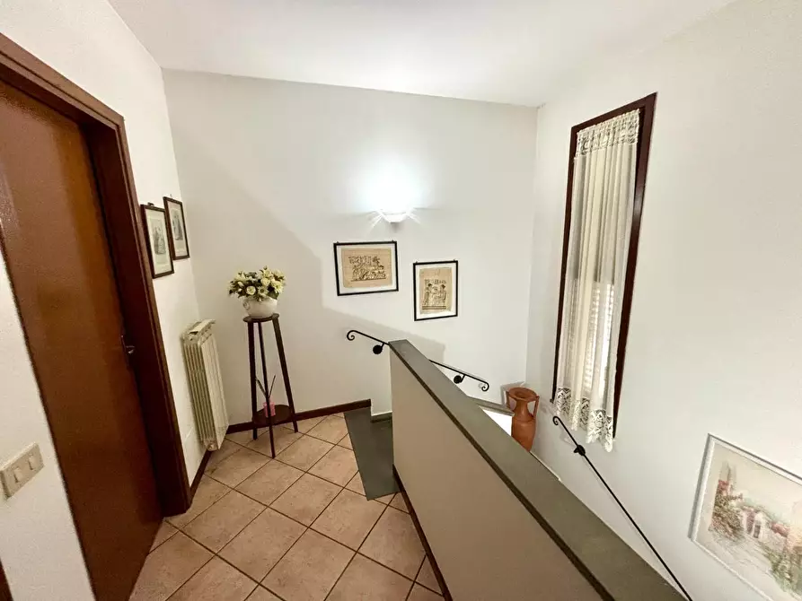 Immagine 22 di Villetta a schiera in vendita  a Calcinaia