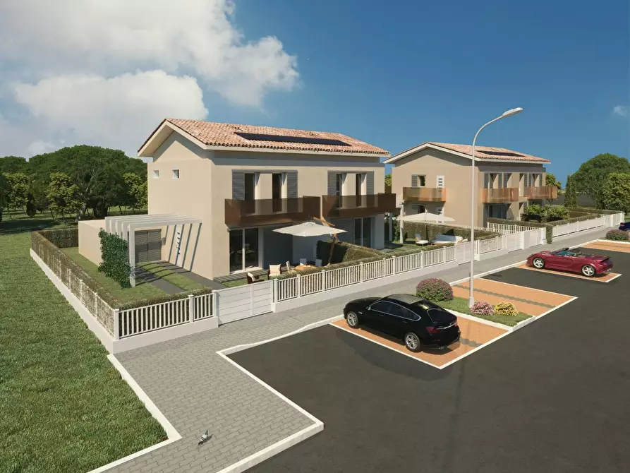 Immagine 11 di Casa bifamiliare in vendita  a Cascina