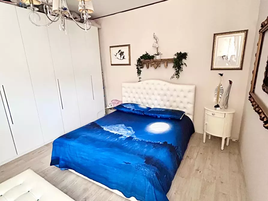 Immagine 13 di Appartamento in vendita  a Pisa