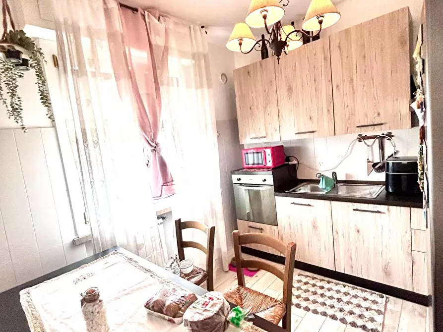 Immagine 8 di Appartamento in vendita  a Pisa