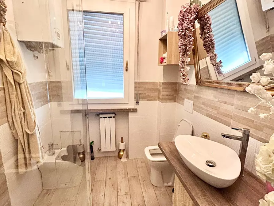 Immagine 20 di Appartamento in vendita  a Pisa