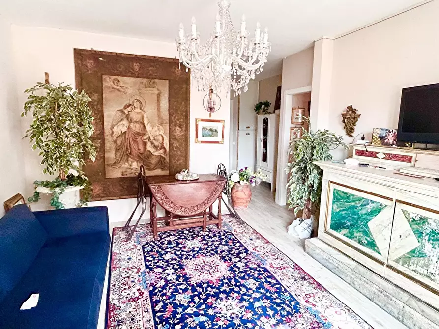 Immagine 4 di Appartamento in vendita  a Pisa