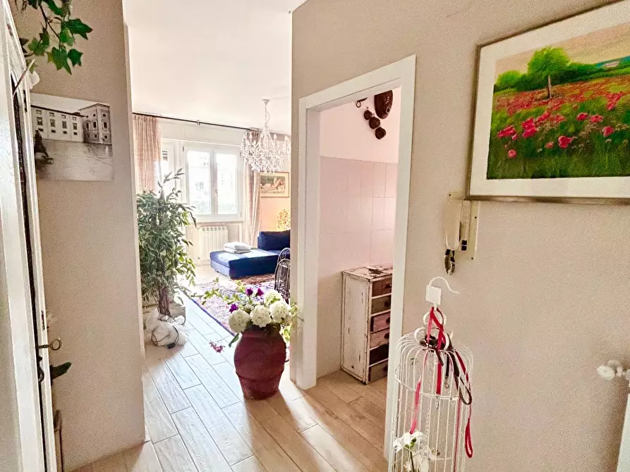 Immagine 2 di Appartamento in vendita  a Pisa