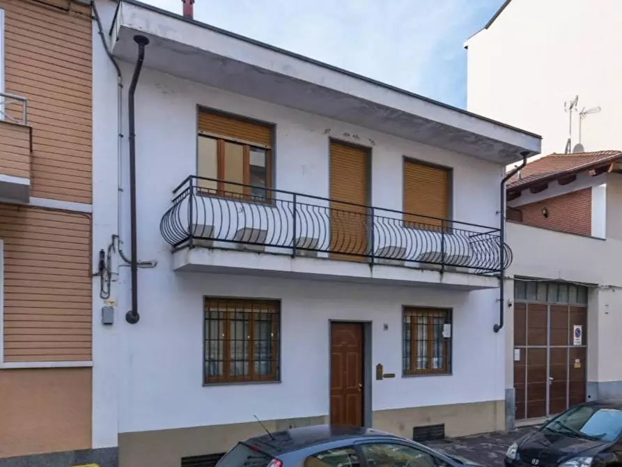 Immagine 1 di Appartamento in vendita  a Torino