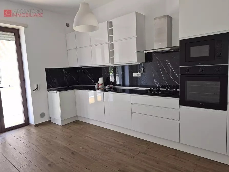 Immagine 5 di Appartamento in affitto  a Lecce