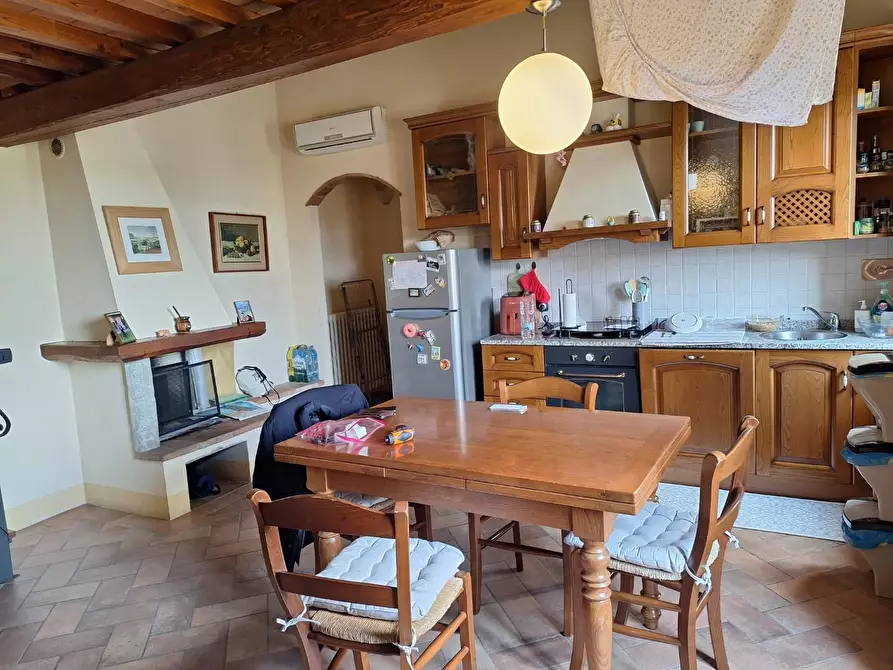 Immagine 3 di Appartamento in vendita  a Montopoli In Val D'arno