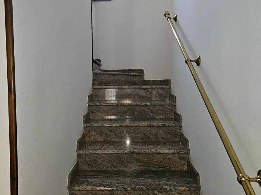 Immagine 7 di Villa in vendita  a Pisa