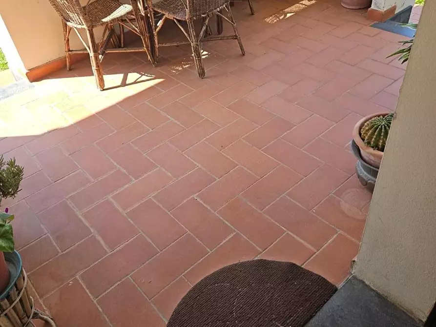 Immagine 8 di Villa in vendita  a Pisa