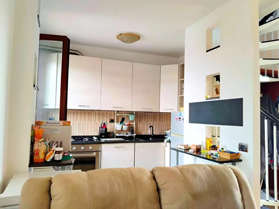 Immagine 2 di Appartamento in affitto  a Santa Maria A Monte