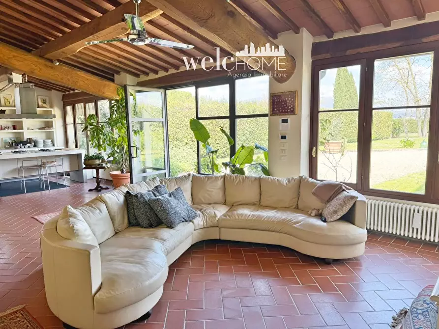 Immagine 30 di Villa in vendita  a Campi Bisenzio