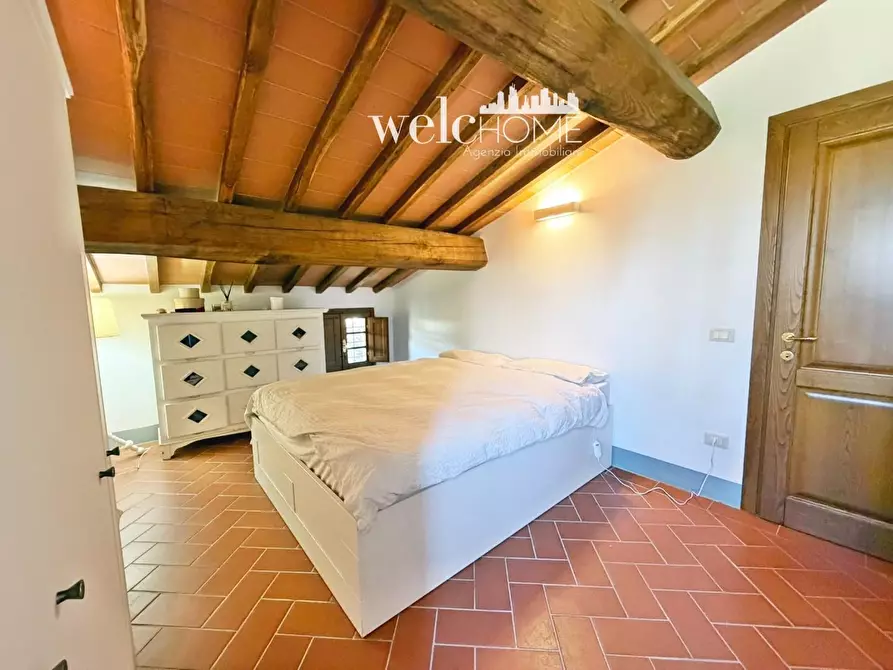 Immagine 16 di Villa in vendita  a Campi Bisenzio