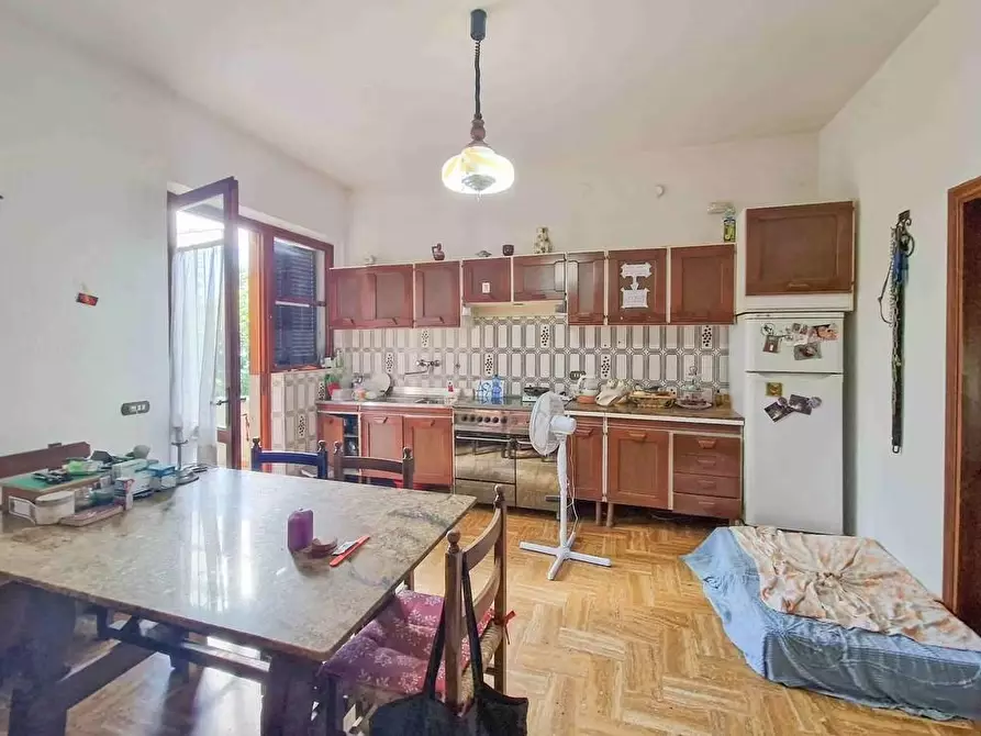 Immagine 19 di Villa in vendita  a Pietrasanta