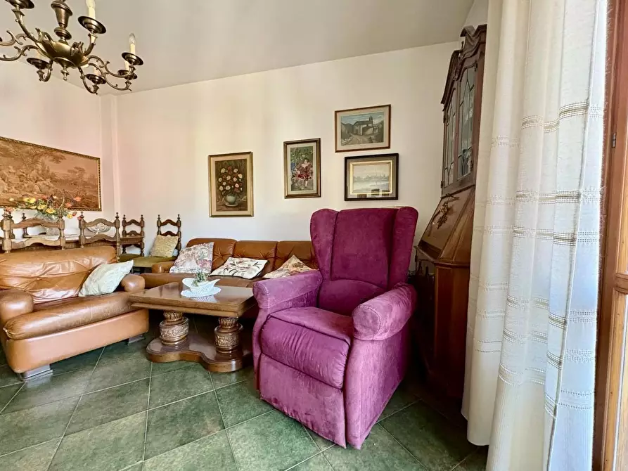 Immagine 17 di Appartamento in vendita  a Vinci