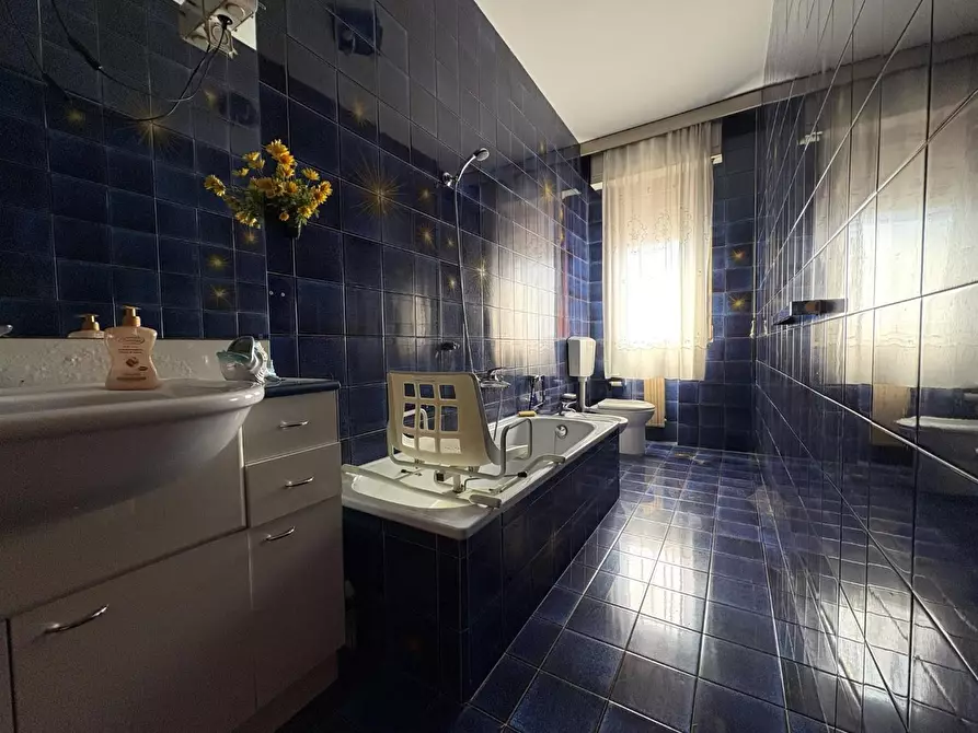 Immagine 18 di Appartamento in vendita  a Vinci