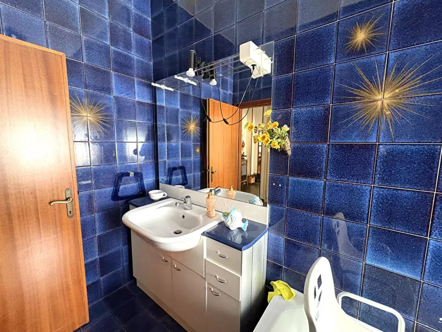 Immagine 22 di Appartamento in vendita  a Vinci