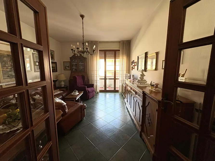 Immagine 13 di Appartamento in vendita  a Vinci