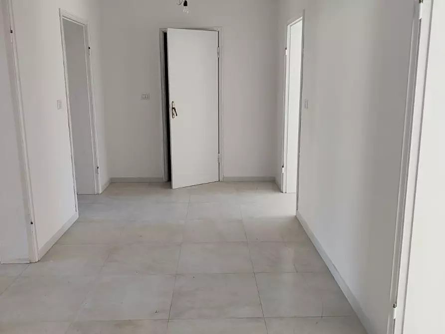 Immagine 24 di Appartamento in vendita  a Livorno