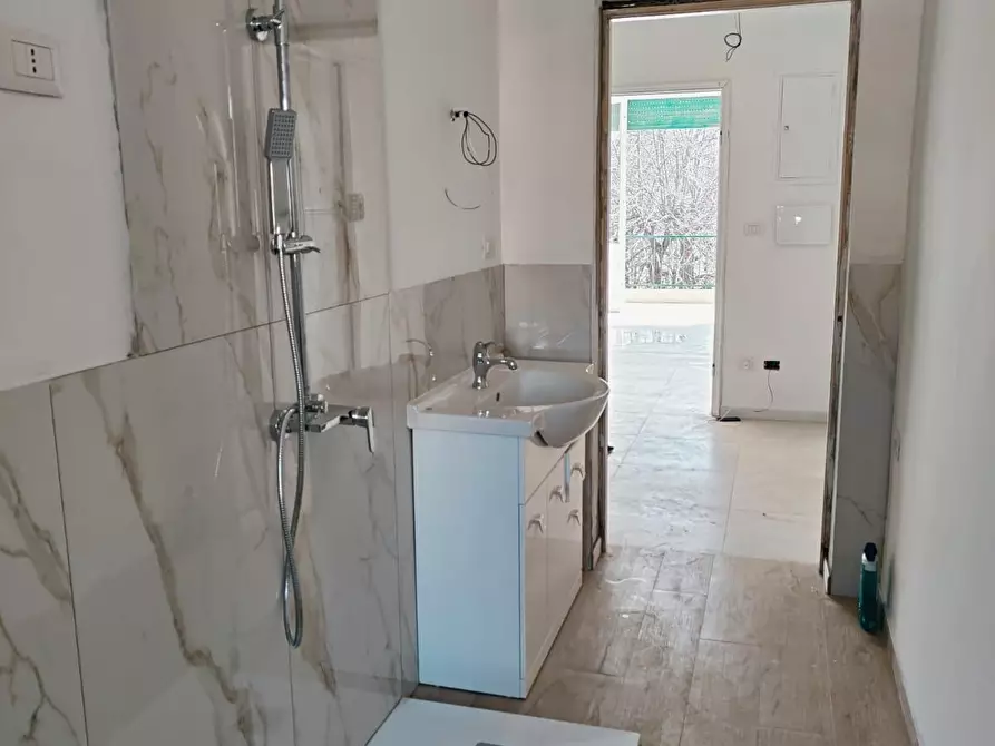 Immagine 28 di Appartamento in vendita  a Livorno