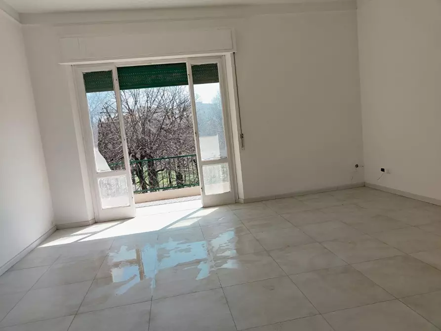 Immagine 6 di Appartamento in vendita  a Livorno