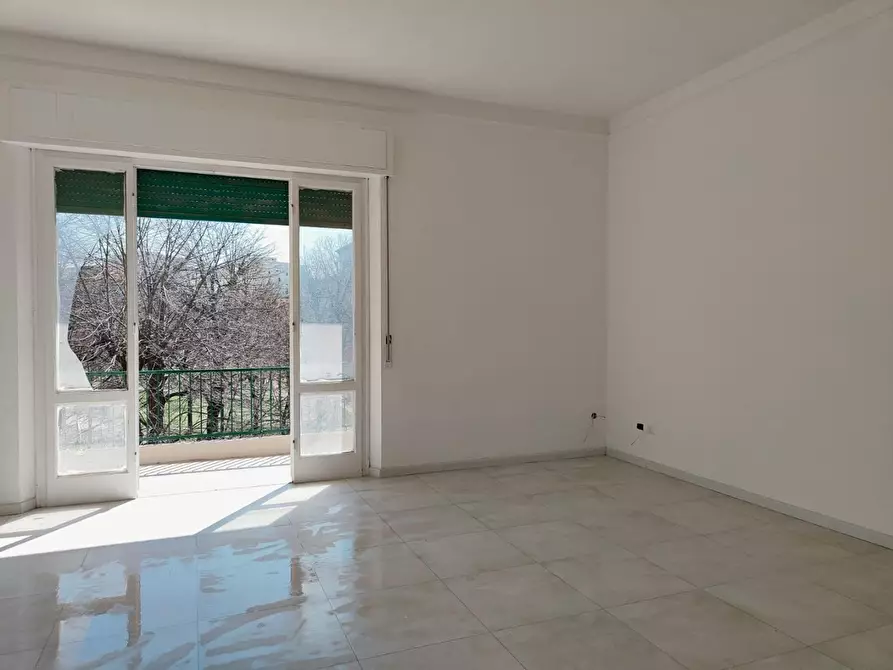 Immagine 3 di Appartamento in vendita  a Livorno