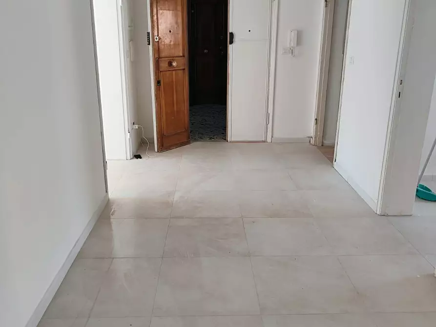 Immagine 26 di Appartamento in vendita  a Livorno