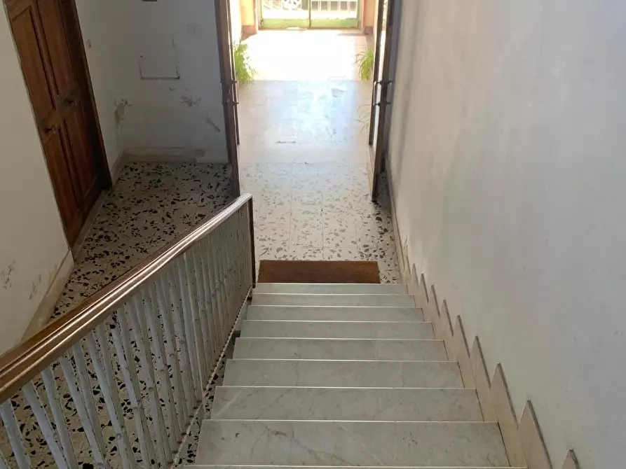 Immagine 32 di Appartamento in vendita  a Livorno