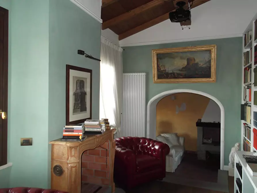 Immagine 1 di Terratetto in vendita  a Capraia E Limite