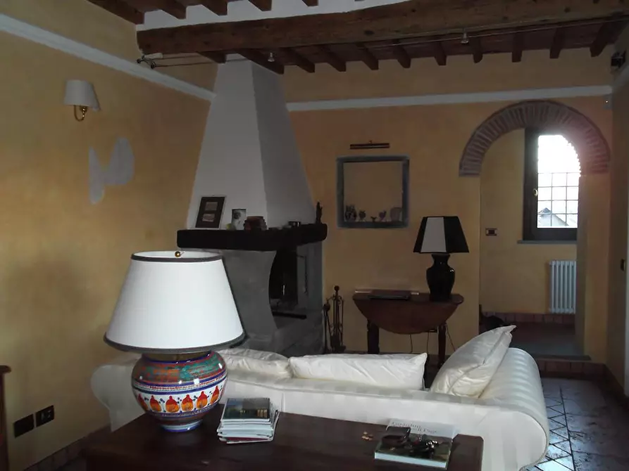 Immagine 16 di Terratetto in vendita  a Capraia E Limite