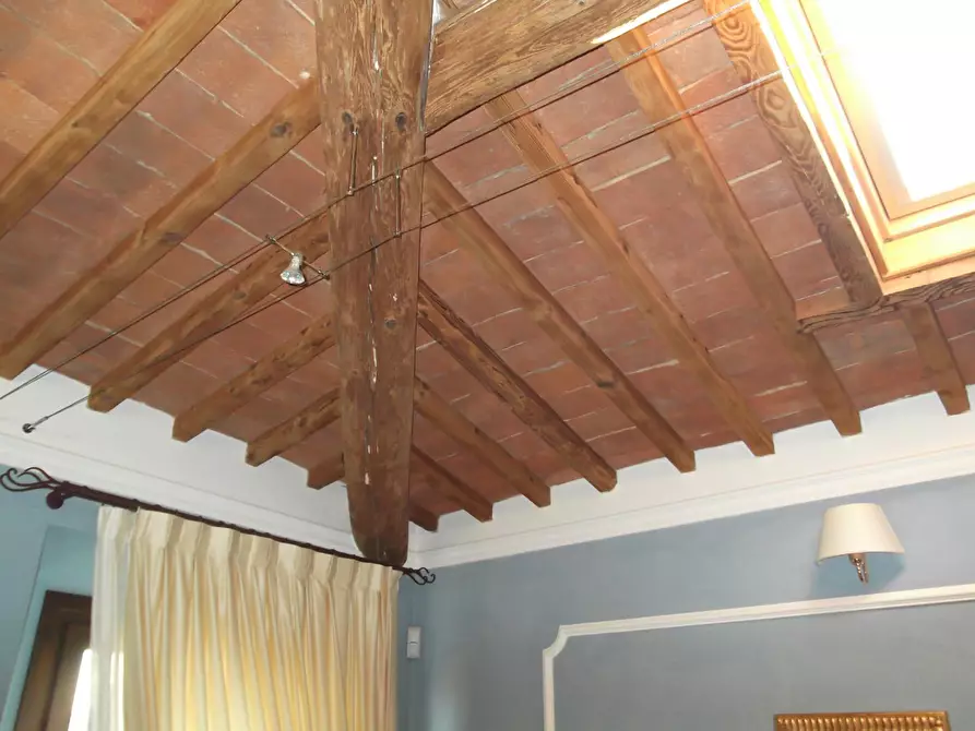 Immagine 51 di Terratetto in vendita  a Capraia E Limite