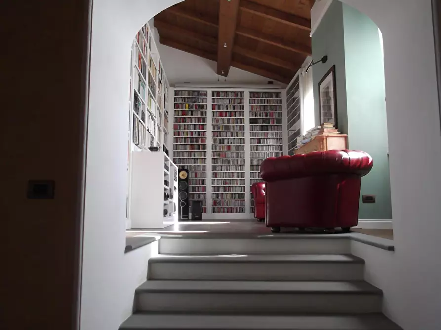 Immagine 8 di Terratetto in vendita  a Capraia E Limite