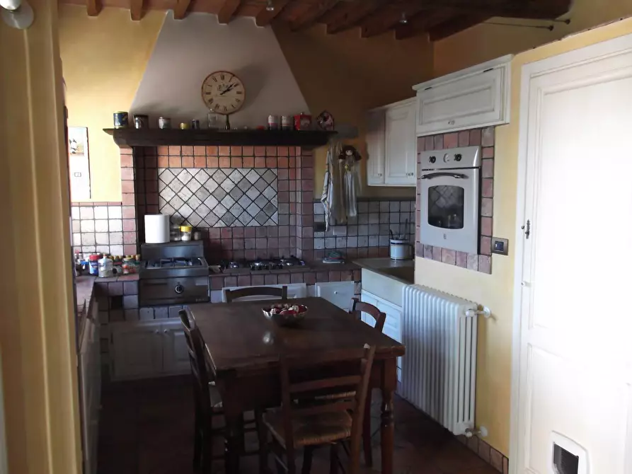 Immagine 24 di Terratetto in vendita  a Capraia E Limite