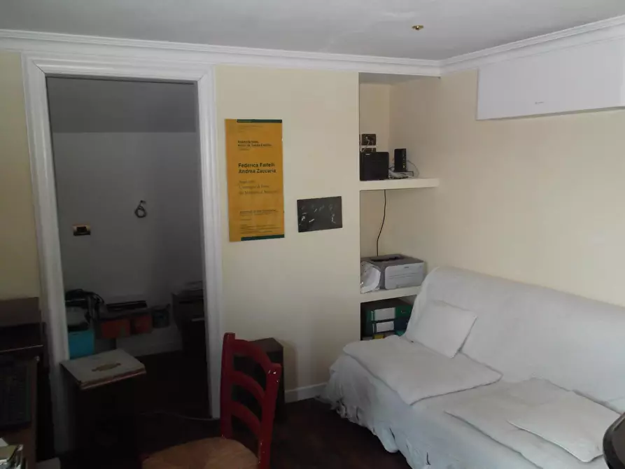 Immagine 57 di Terratetto in vendita  a Capraia E Limite