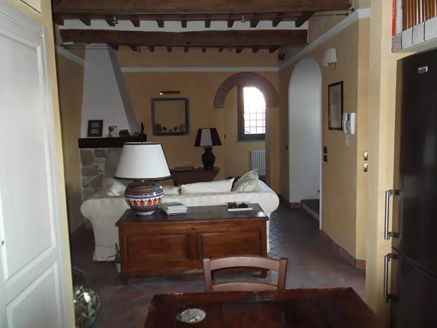 Immagine 11 di Terratetto in vendita  a Capraia E Limite