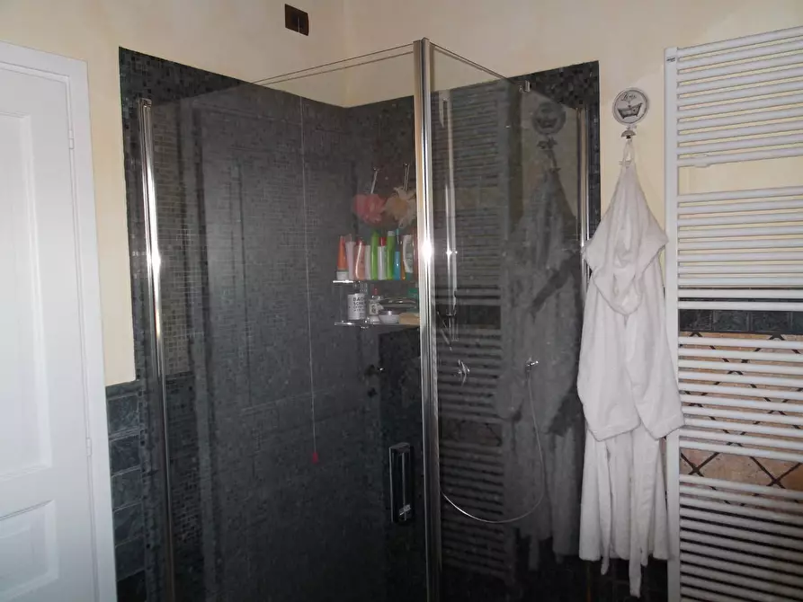 Immagine 41 di Terratetto in vendita  a Capraia E Limite