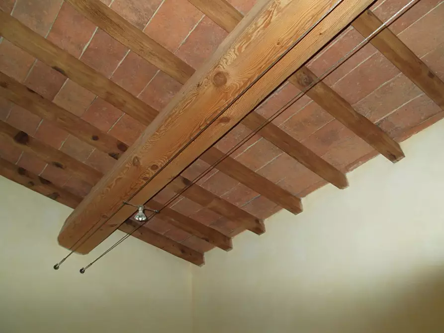 Immagine 52 di Terratetto in vendita  a Capraia E Limite