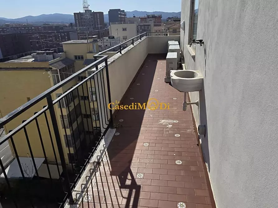 Immagine 16 di Mansarda in vendita  a Livorno