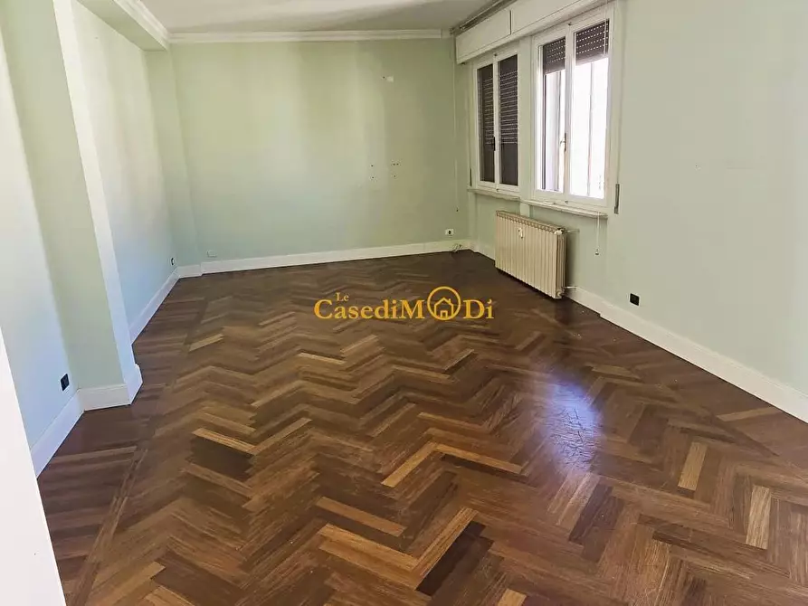 Immagine 29 di Mansarda in vendita  a Livorno