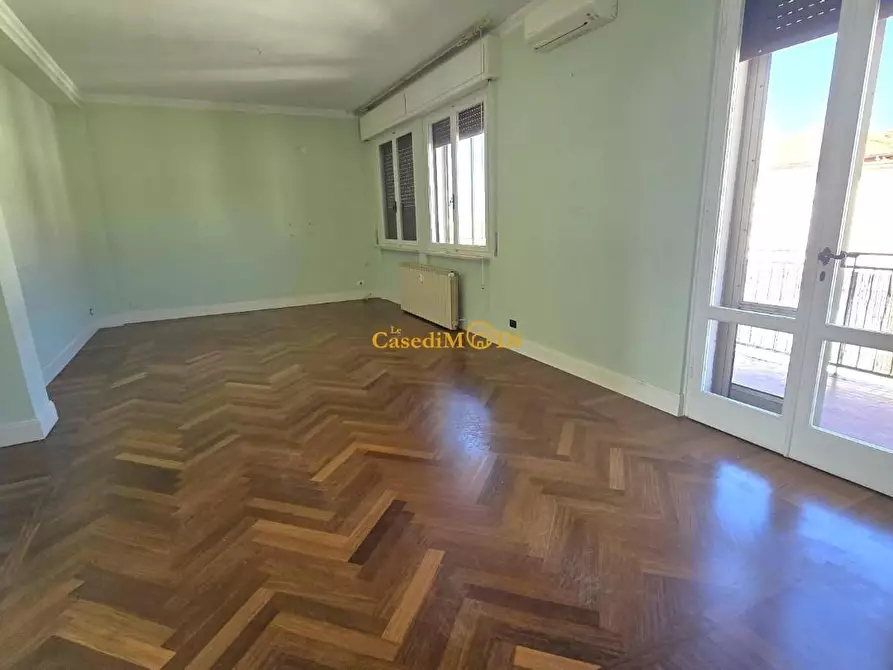 Immagine 1 di Mansarda in vendita  a Livorno