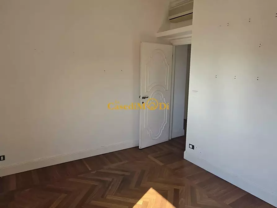 Immagine 15 di Mansarda in vendita  a Livorno