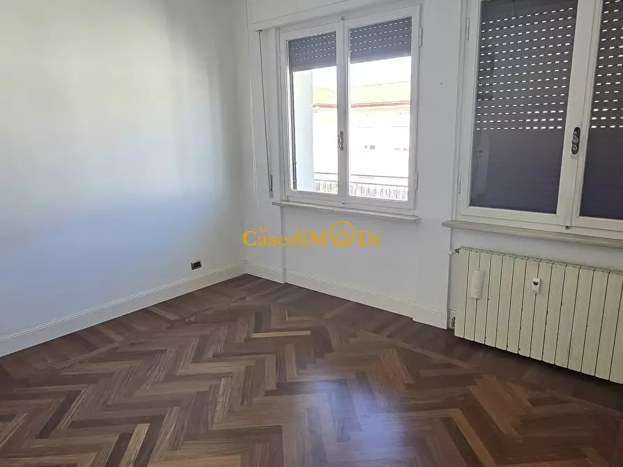 Immagine 8 di Mansarda in vendita  a Livorno