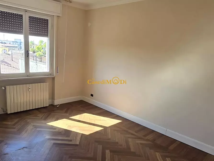 Immagine 48 di Mansarda in vendita  a Livorno