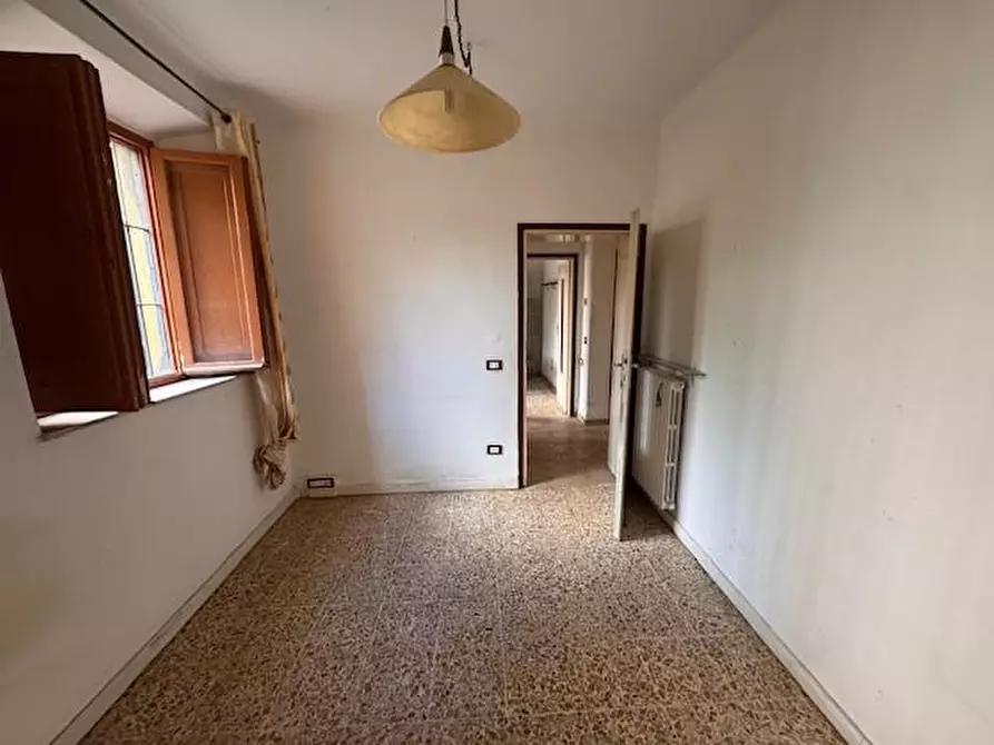 Immagine 8 di Appartamento in vendita  a Pisa