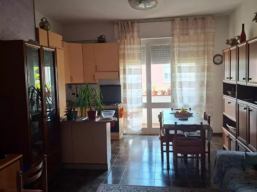 Immagine 6 di Appartamento in vendita  a Ortonovo