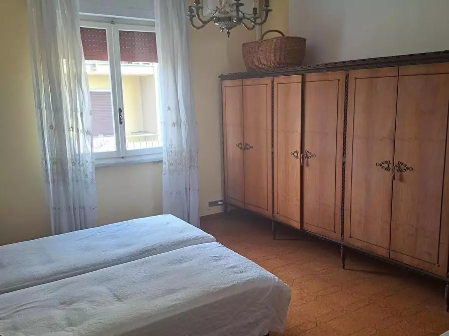 Immagine 7 di Appartamento in vendita  a Ortonovo